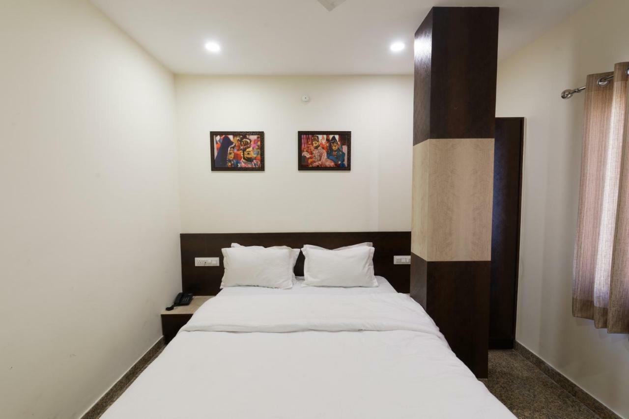 Vardan Villa Udaipur Exterior foto